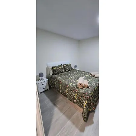 Moderno Con Vistas En * 푸에르토 드 라 크루즈