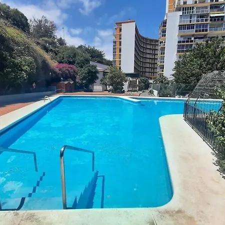 Moderno Con Vistas En 아파트 *